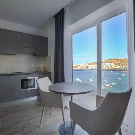 Seaview 4* סיינט פול ביי