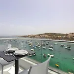 Seaview 4*