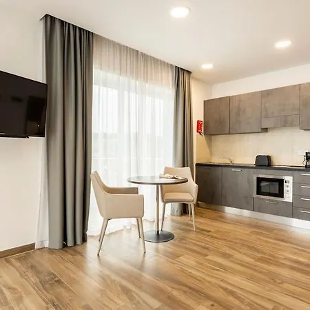 Seaview Konukevi 4*