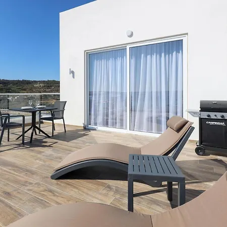 Seaview 4*