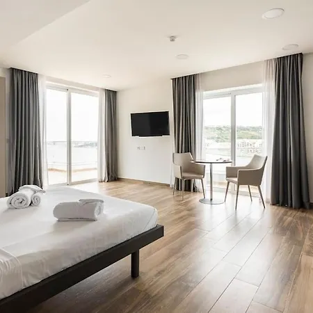 Seaview Πανσιόν